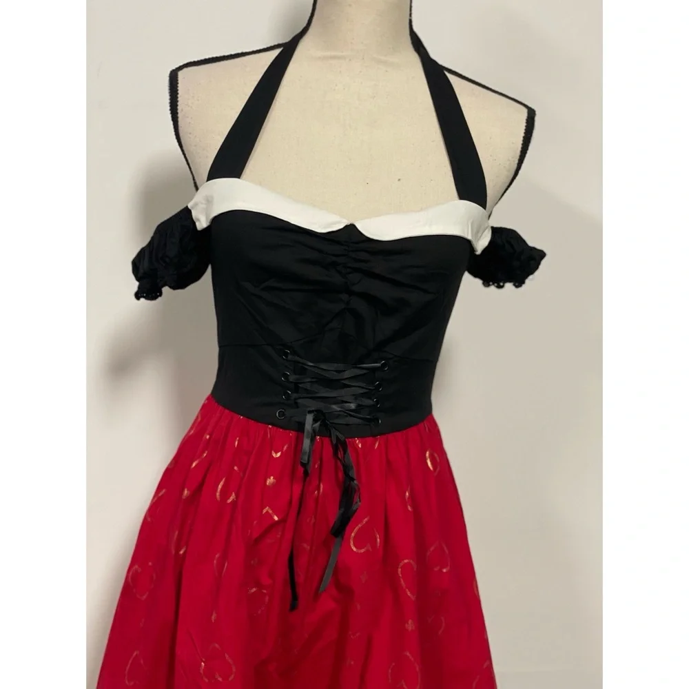 NWT Hot Topic Disney Classic Red Queen Dress Costume Size S - Picture 7 of 14